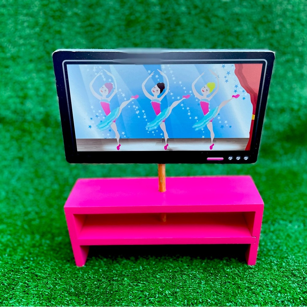 Doll TV